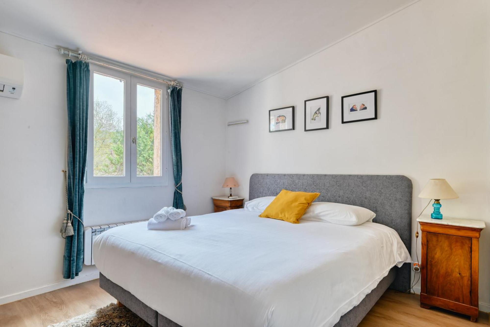 Villa Cabrie In Tholonet Esterno foto
